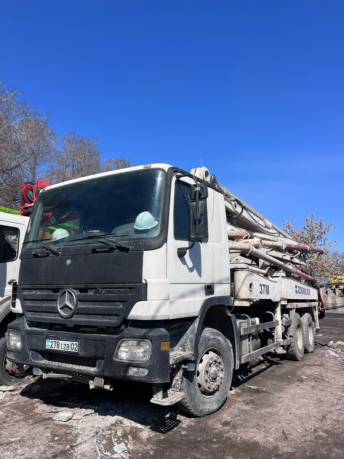 Mercedes-Benz — аренда в Алматы